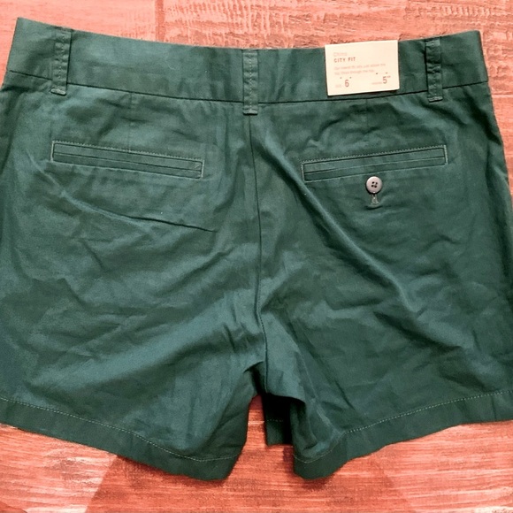 J. Crew Chino City Fit Teal 5” Inseam Shorts NWT - SZ 6 - Picture 6 of 7